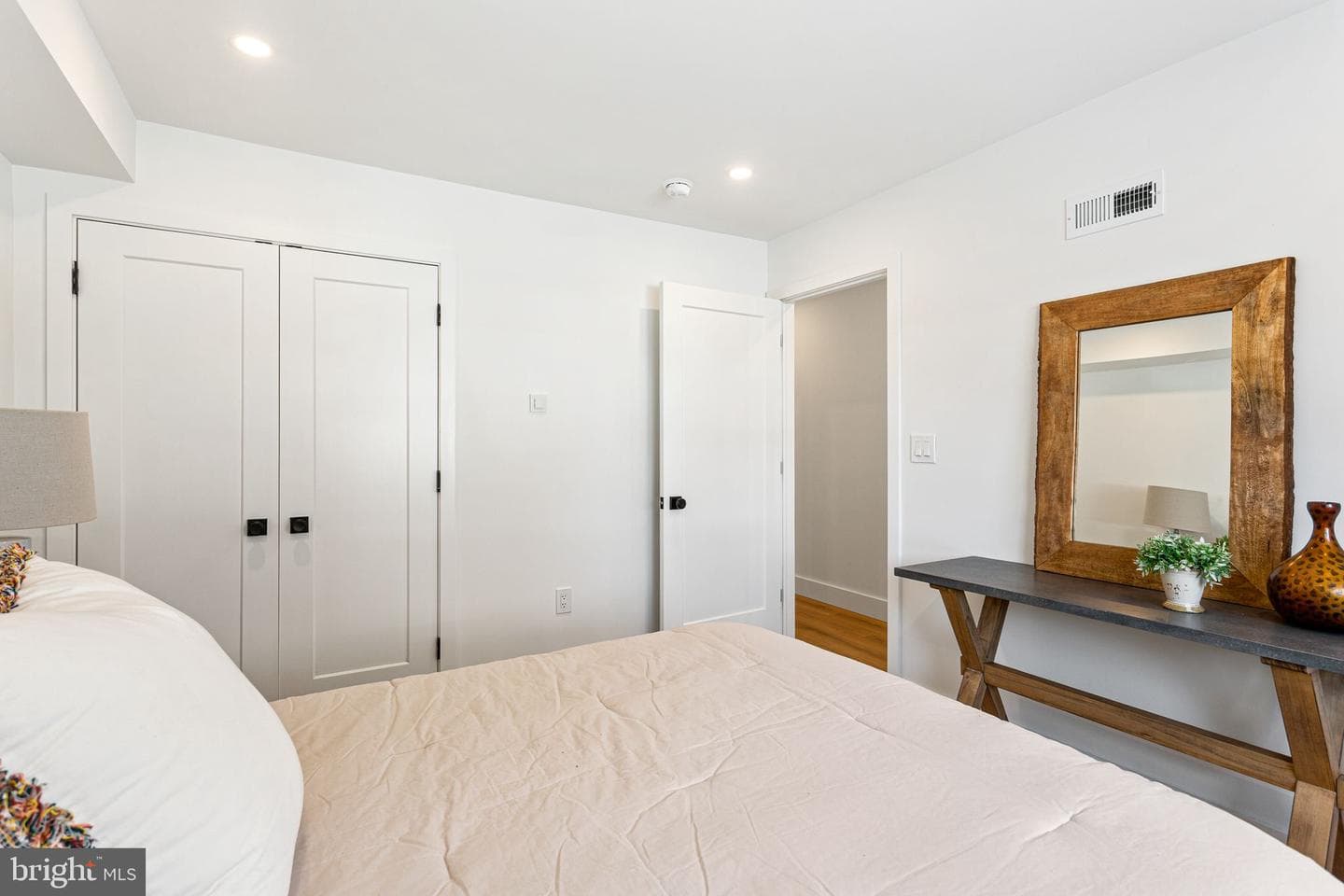 6101 Gardenia Street photo 31