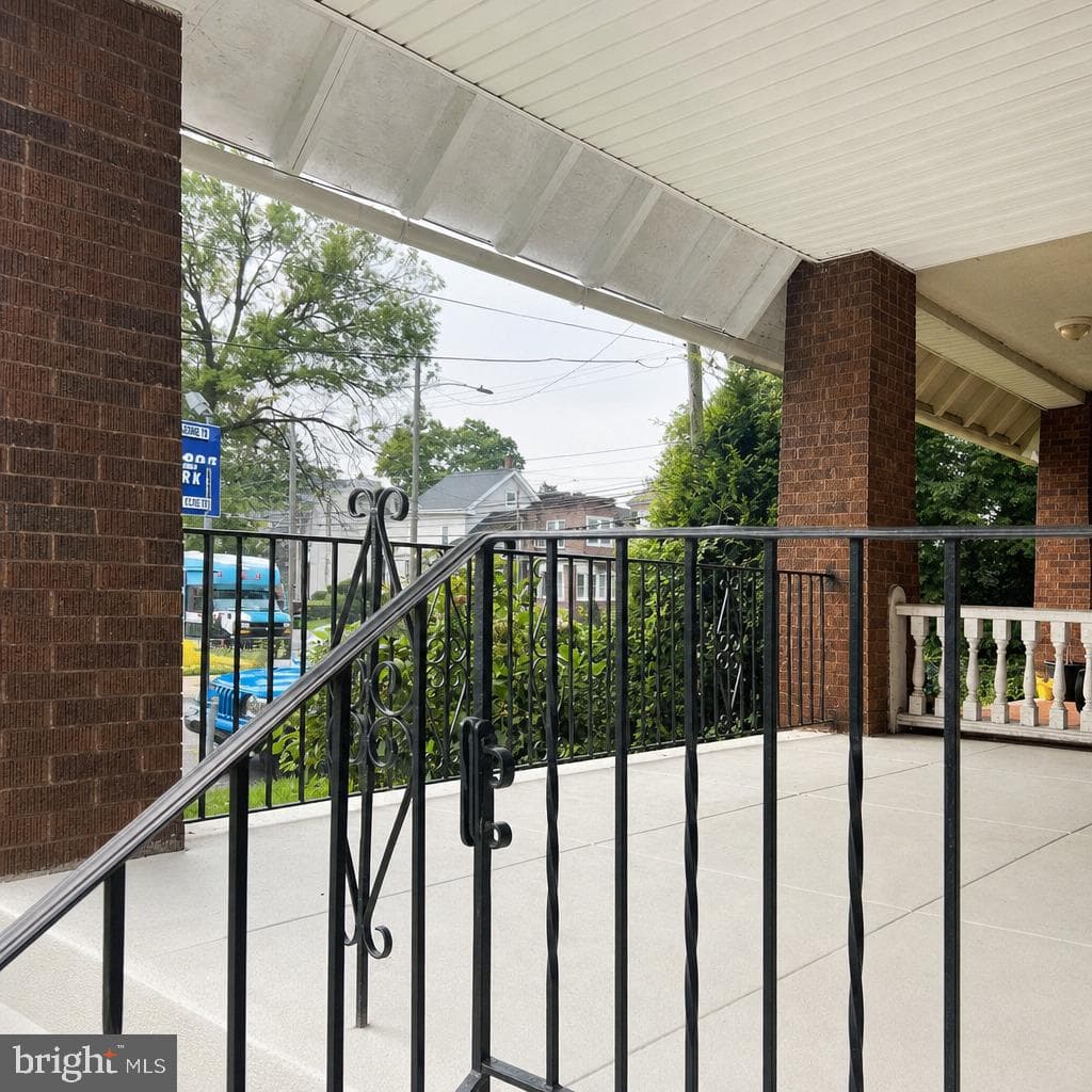 303 E Vernon Road, Philadelphia