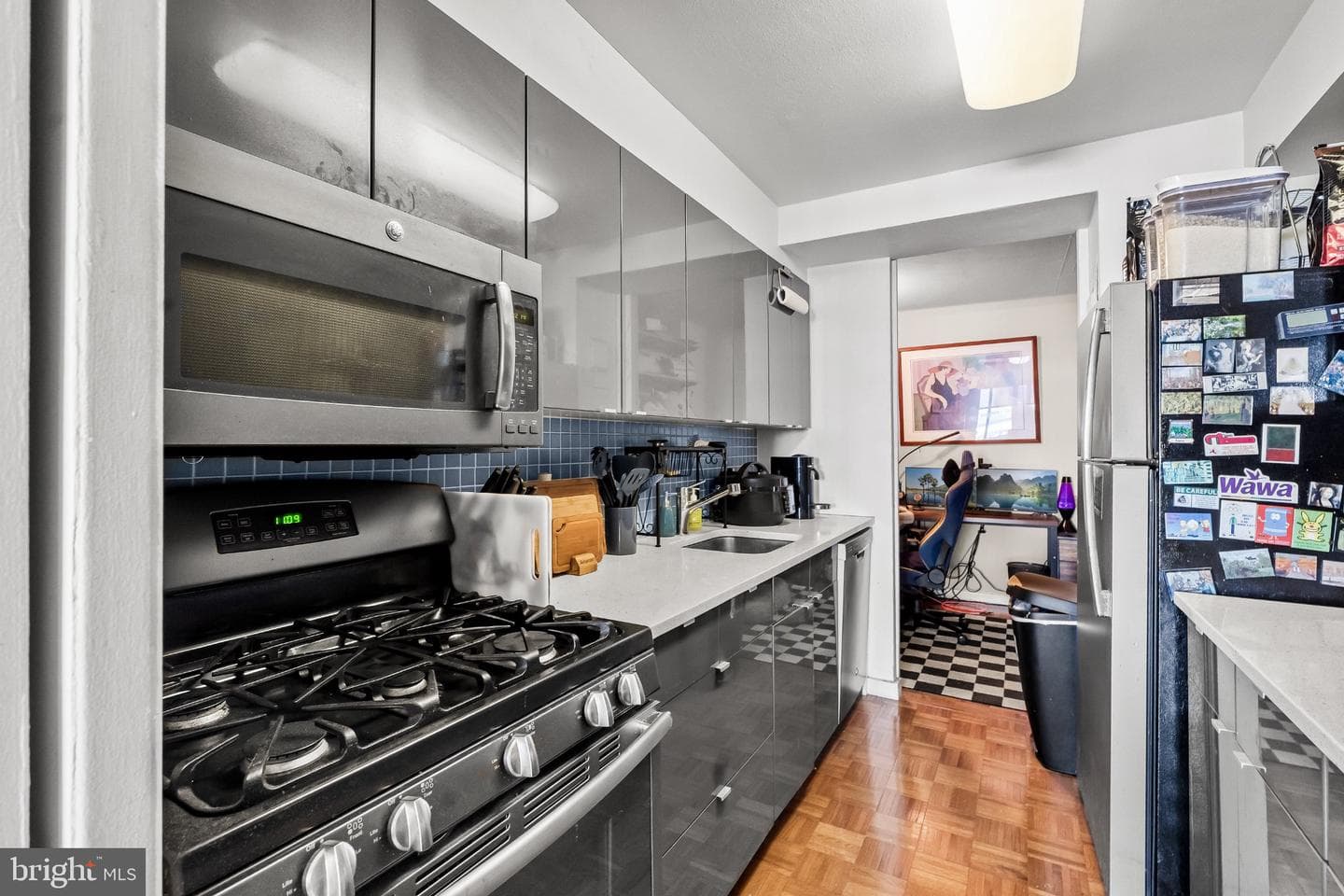 604 S Washington Square #2108 photo 12