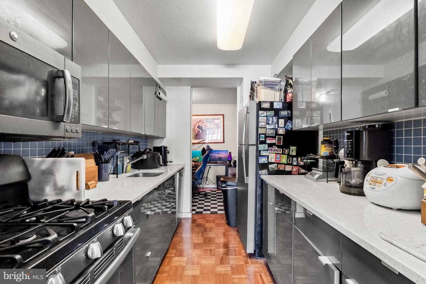 604 S Washington Square #2108 photo 13