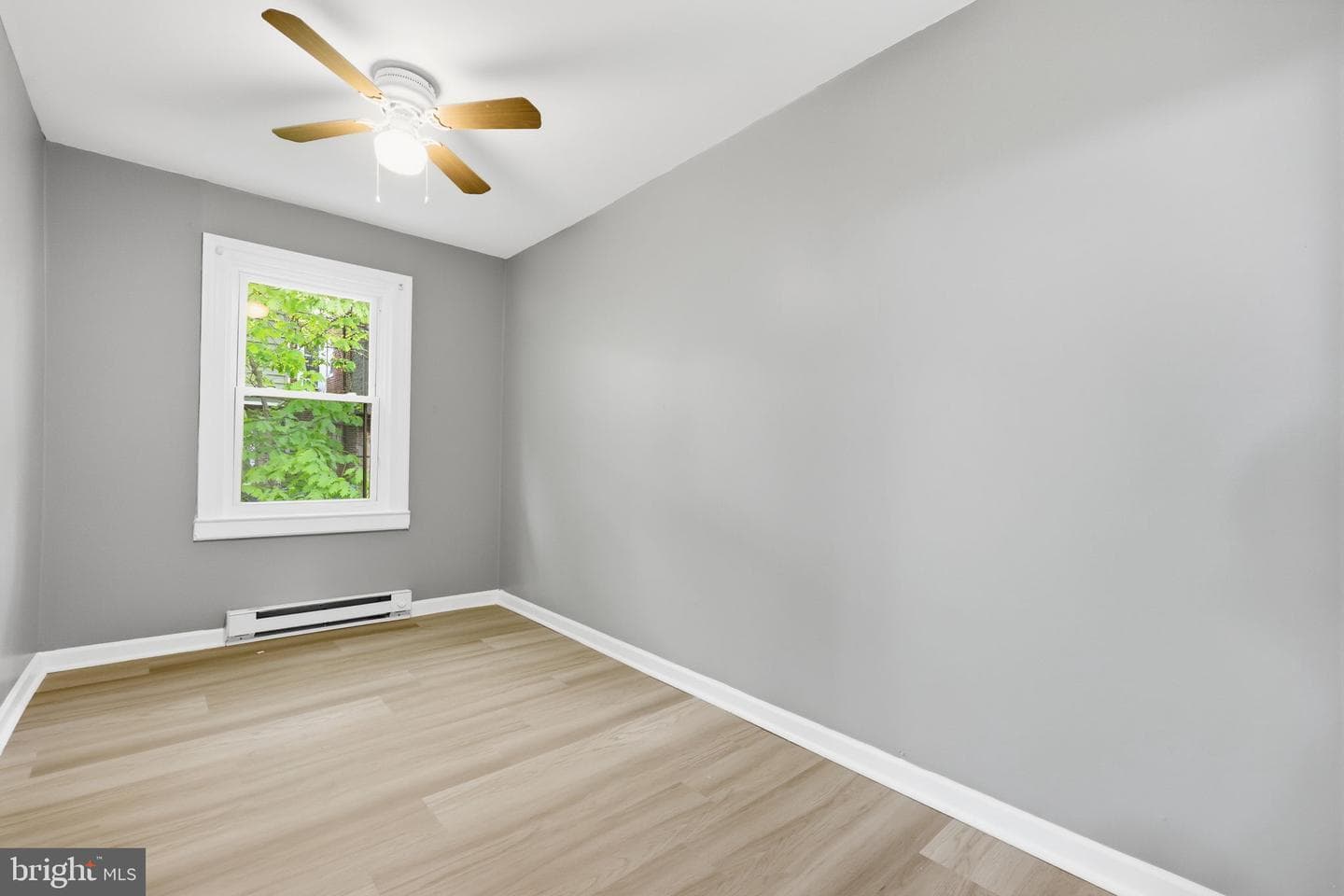 140 W Ashdale Street photo 8