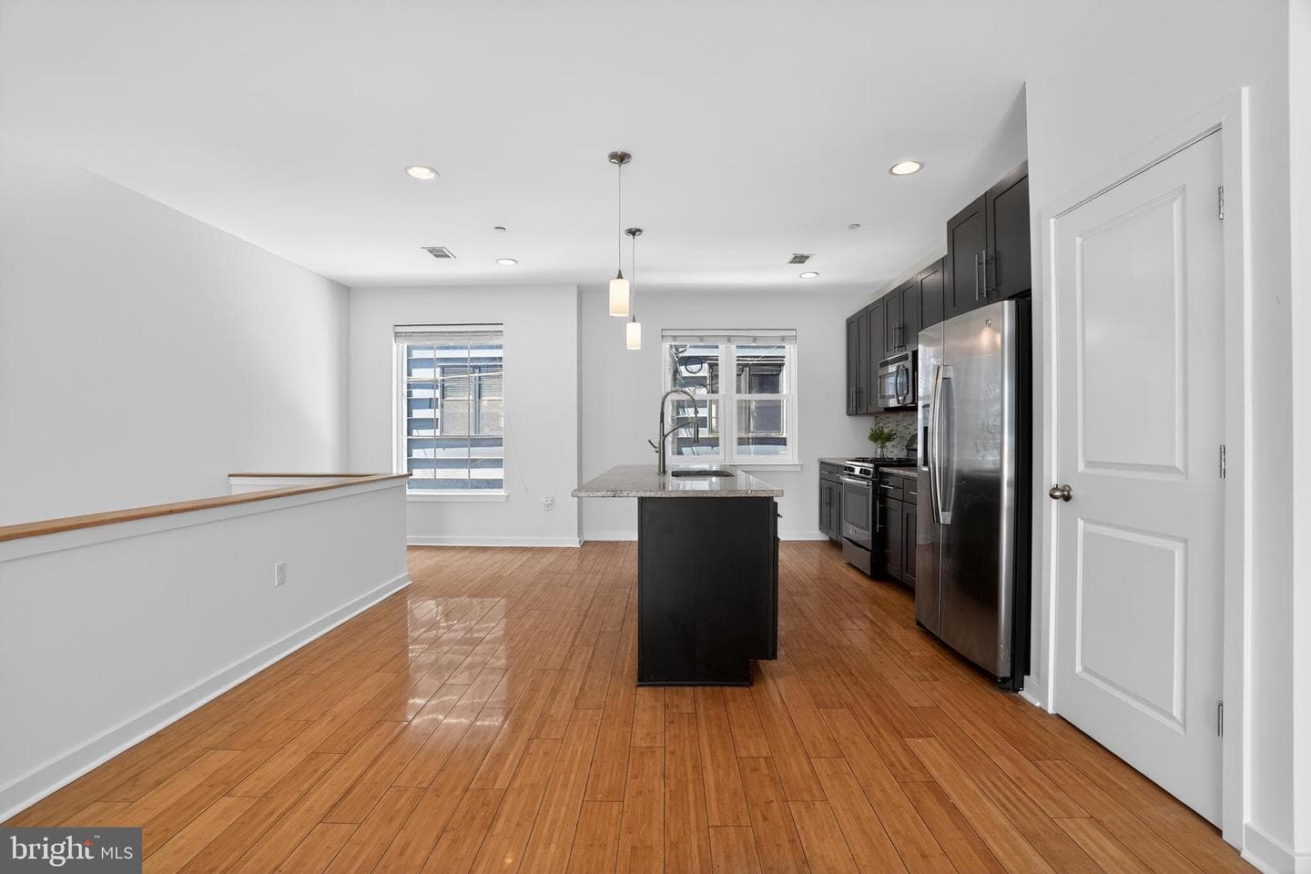 1305 S Hancock Street photo 29