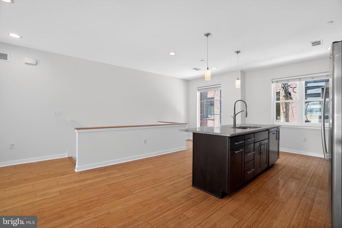 1305 S Hancock Street photo 31