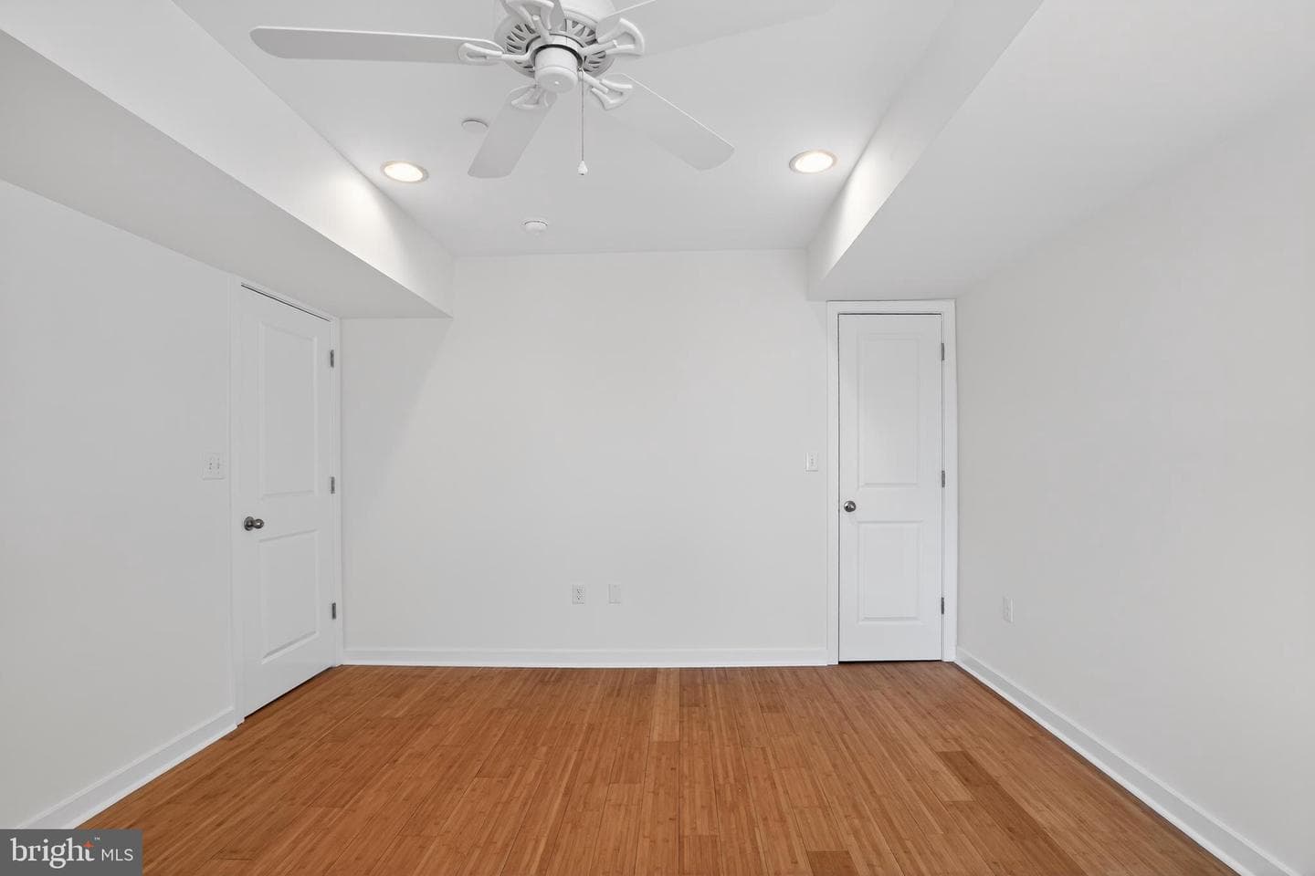 1305 S Hancock Street photo 39