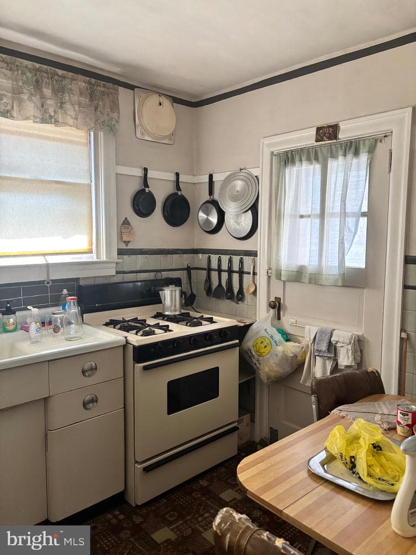 4141 Markland Street photo 3