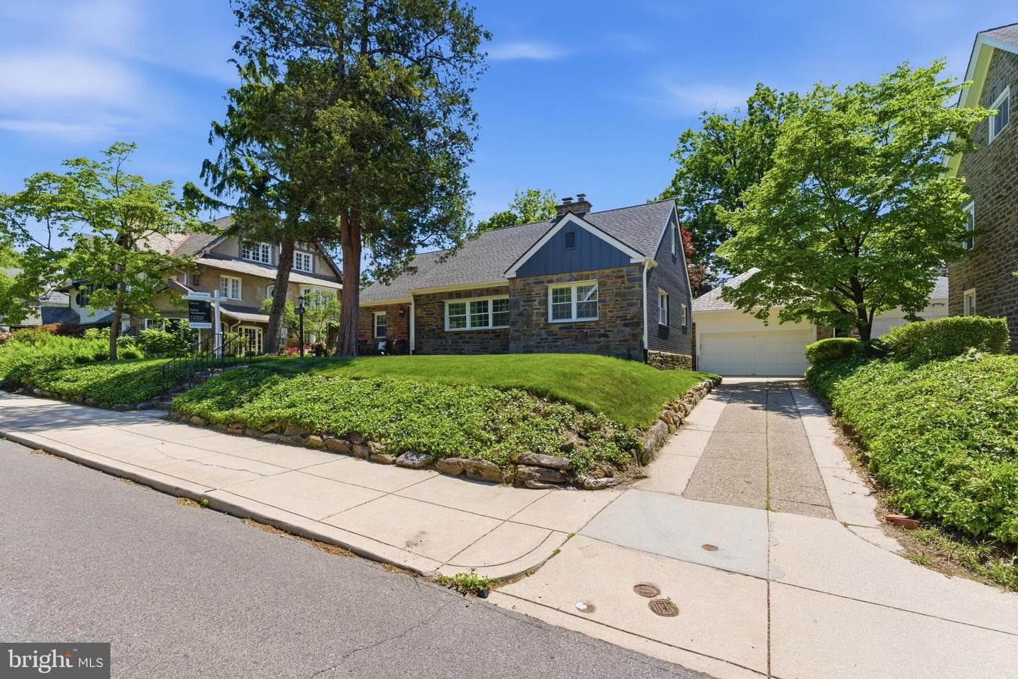 3226 W Penn Street photo 30