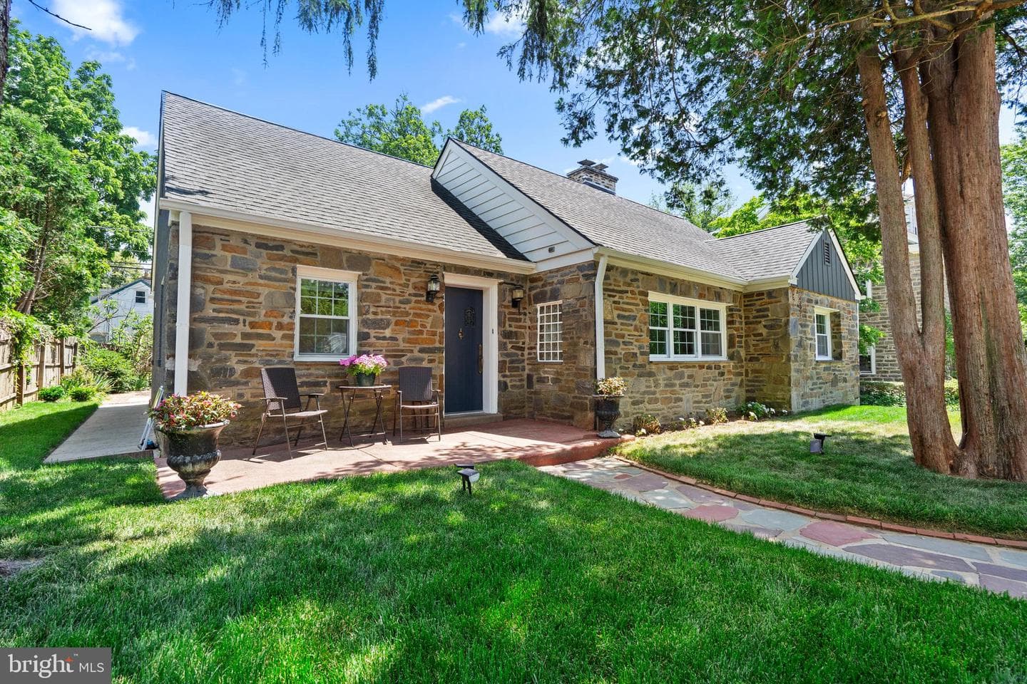 3226 W Penn Street photo 44