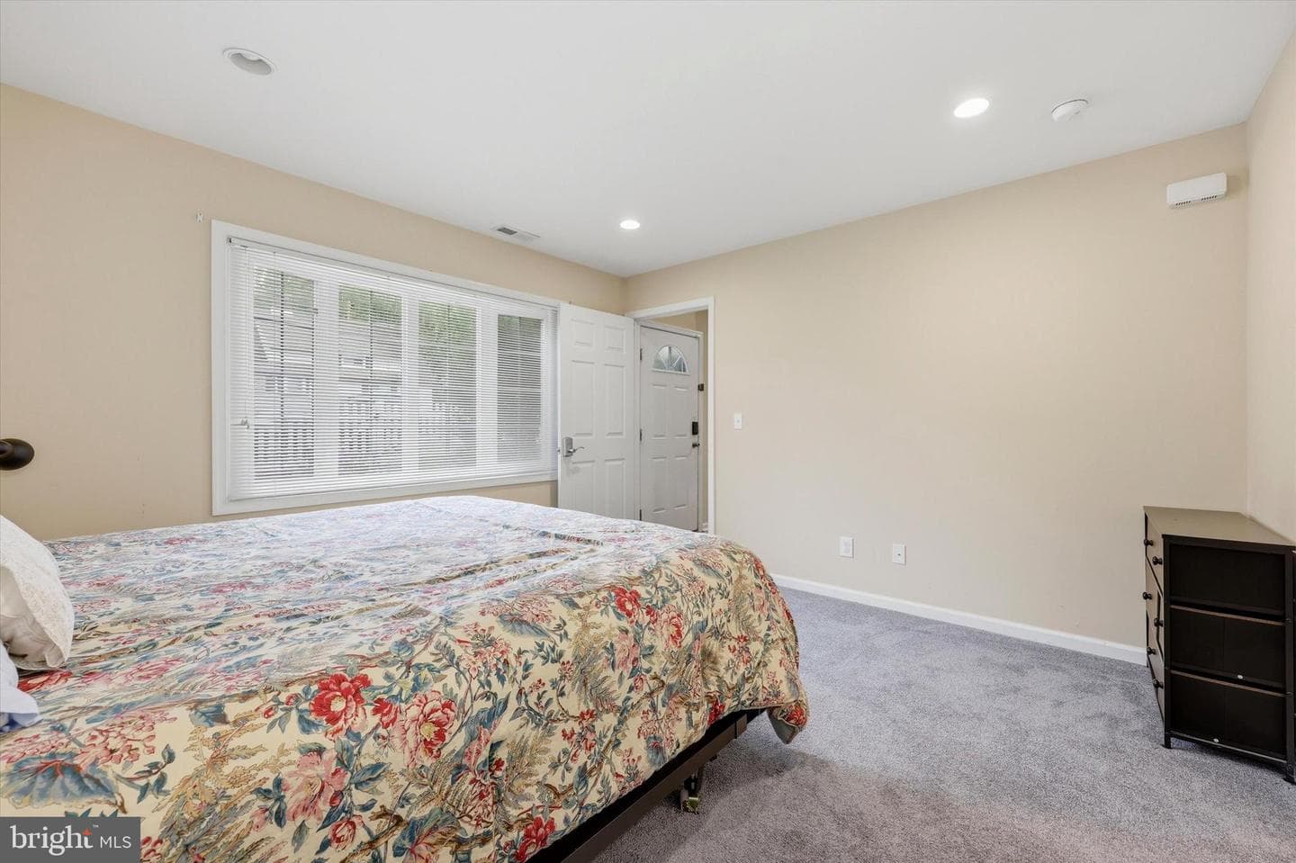 9342 Campus Lane photo 15