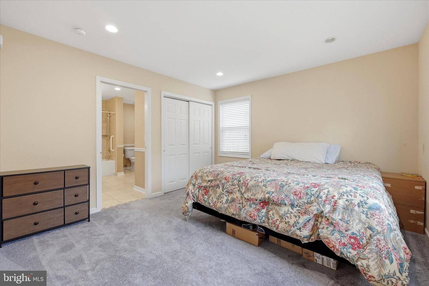 9342 Campus Lane photo 16