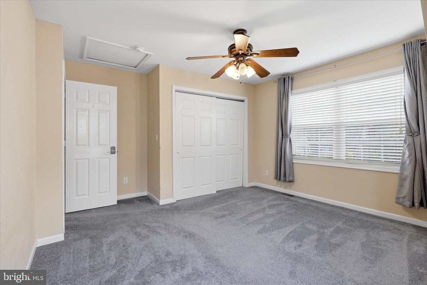 9342 Campus Lane photo 19