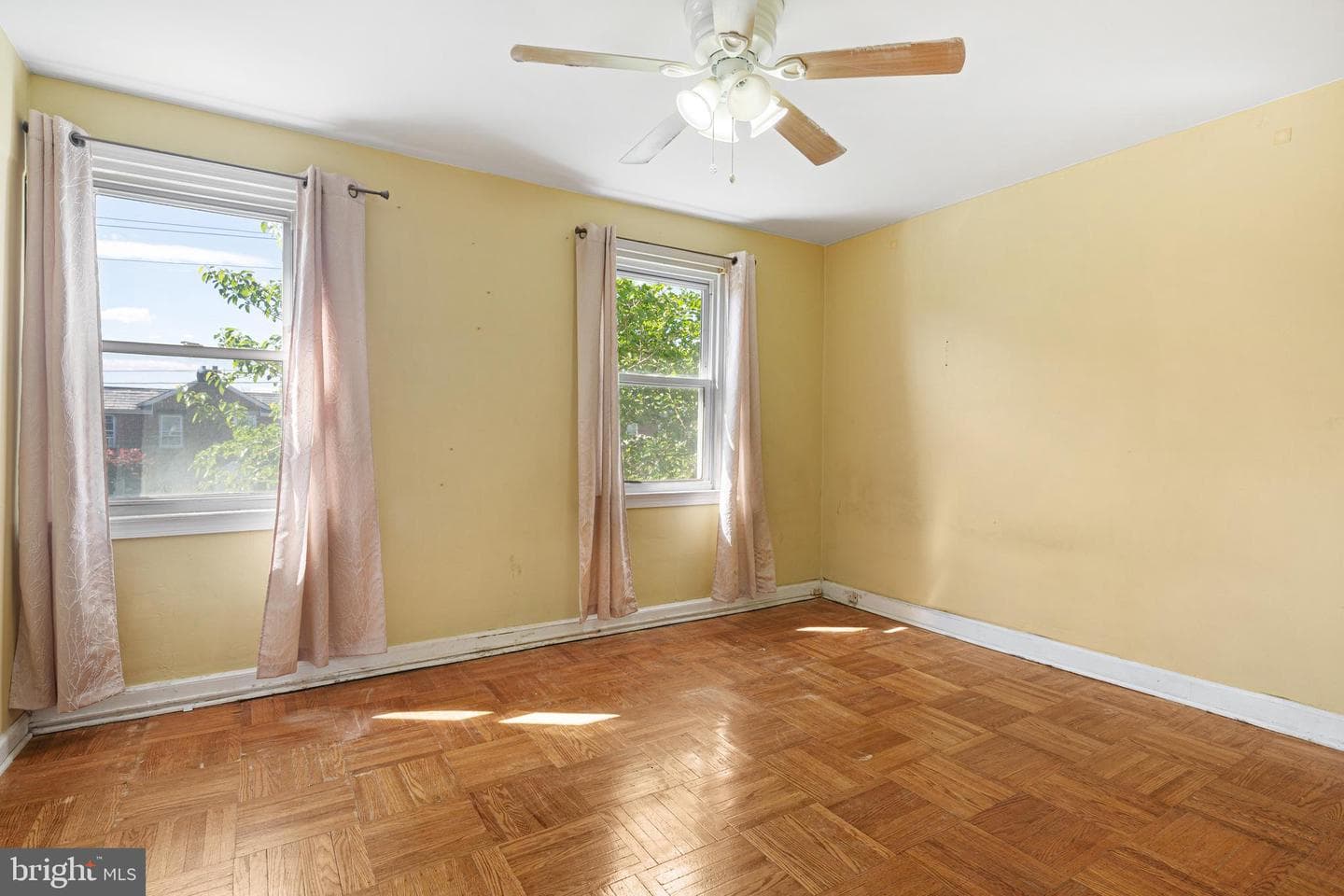 6615 Horrocks Street photo 9