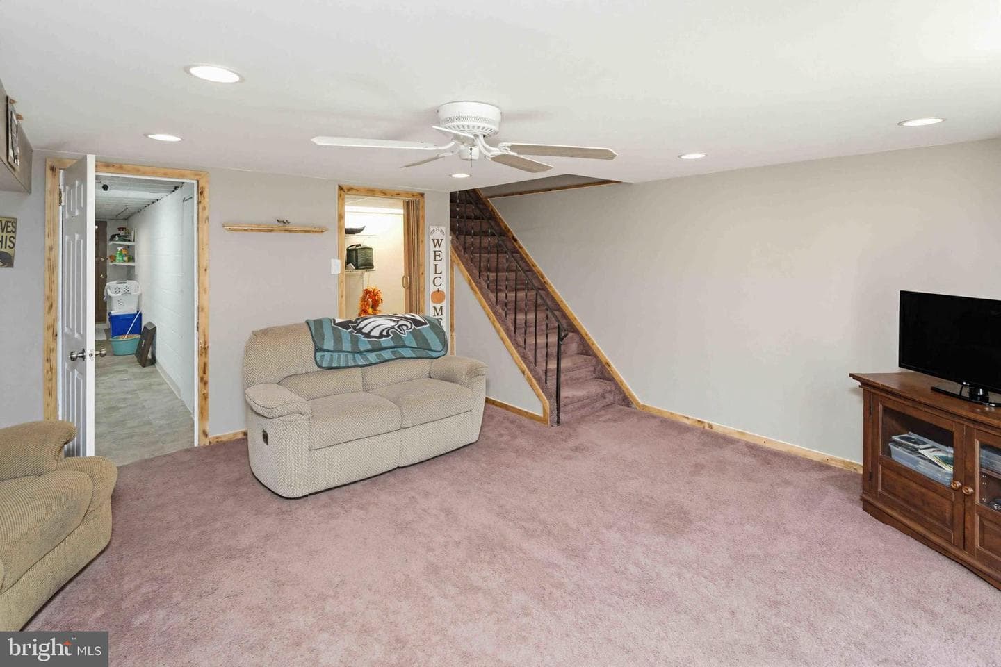 11849 Sewell Road photo 29
