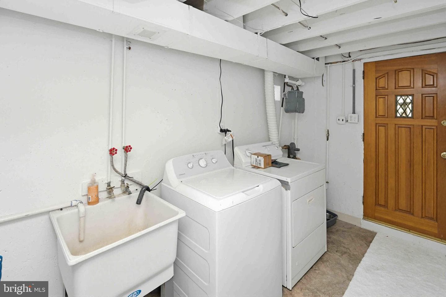 11849 Sewell Road photo 33