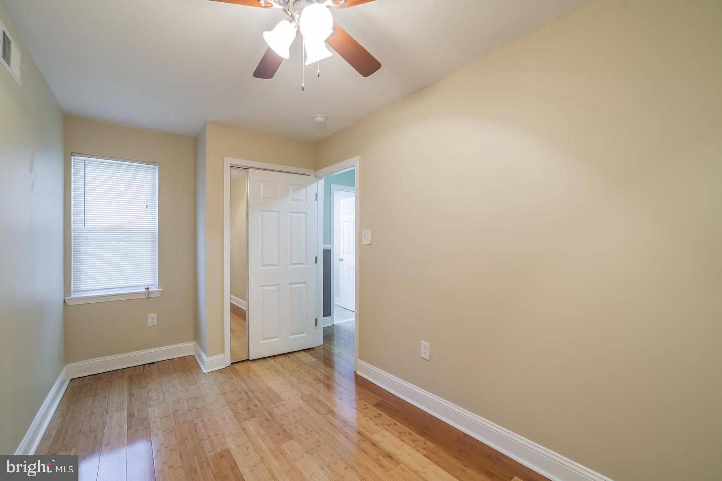 2921 Rosehill Street photo 15