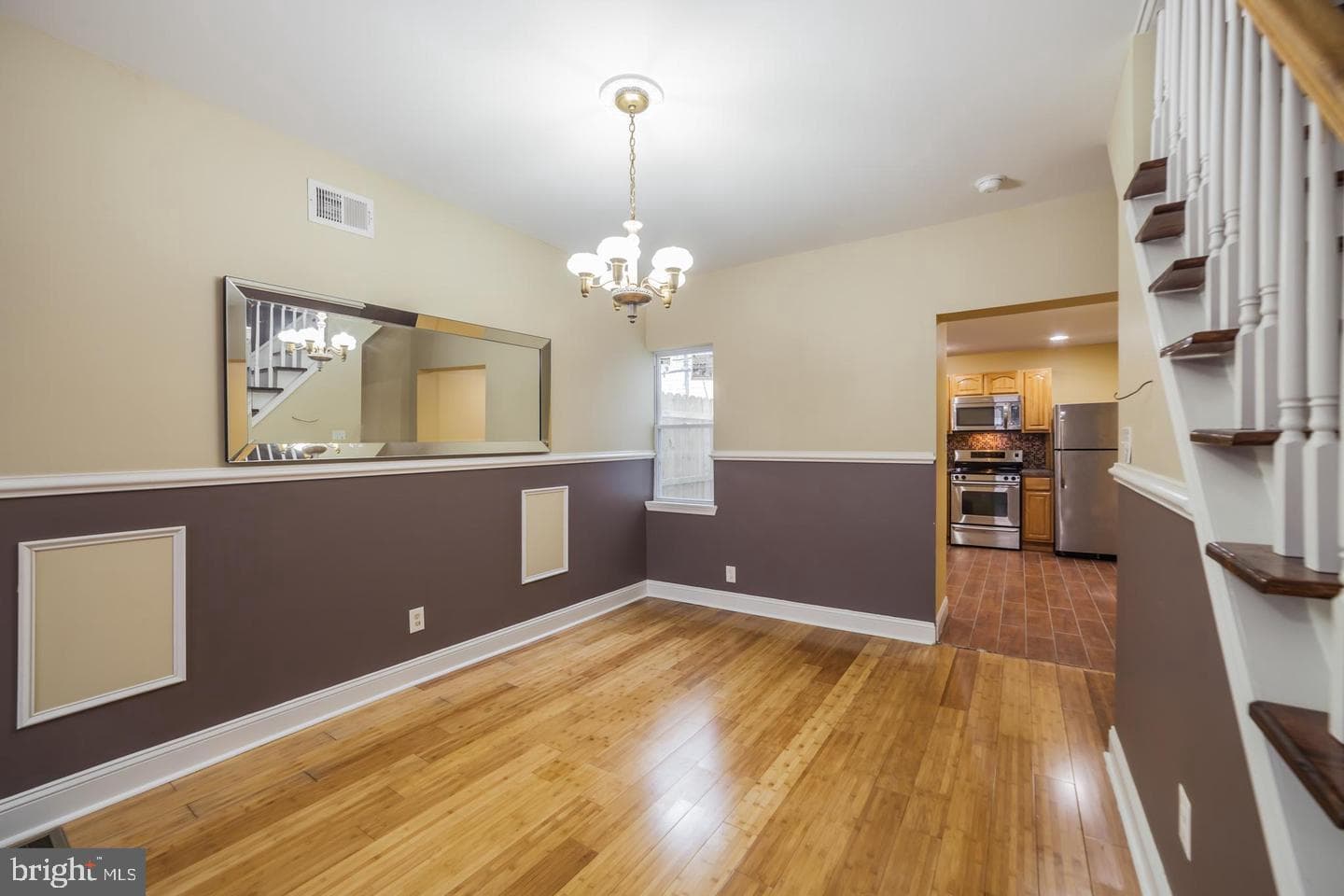 2921 Rosehill Street photo 7