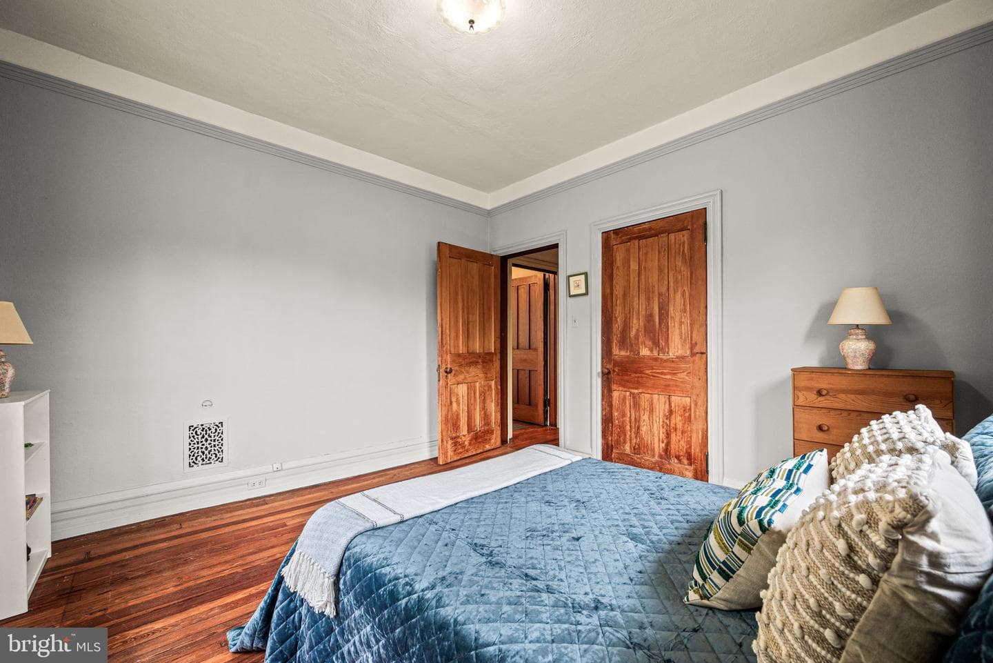 312 E Gowen Avenue photo 29