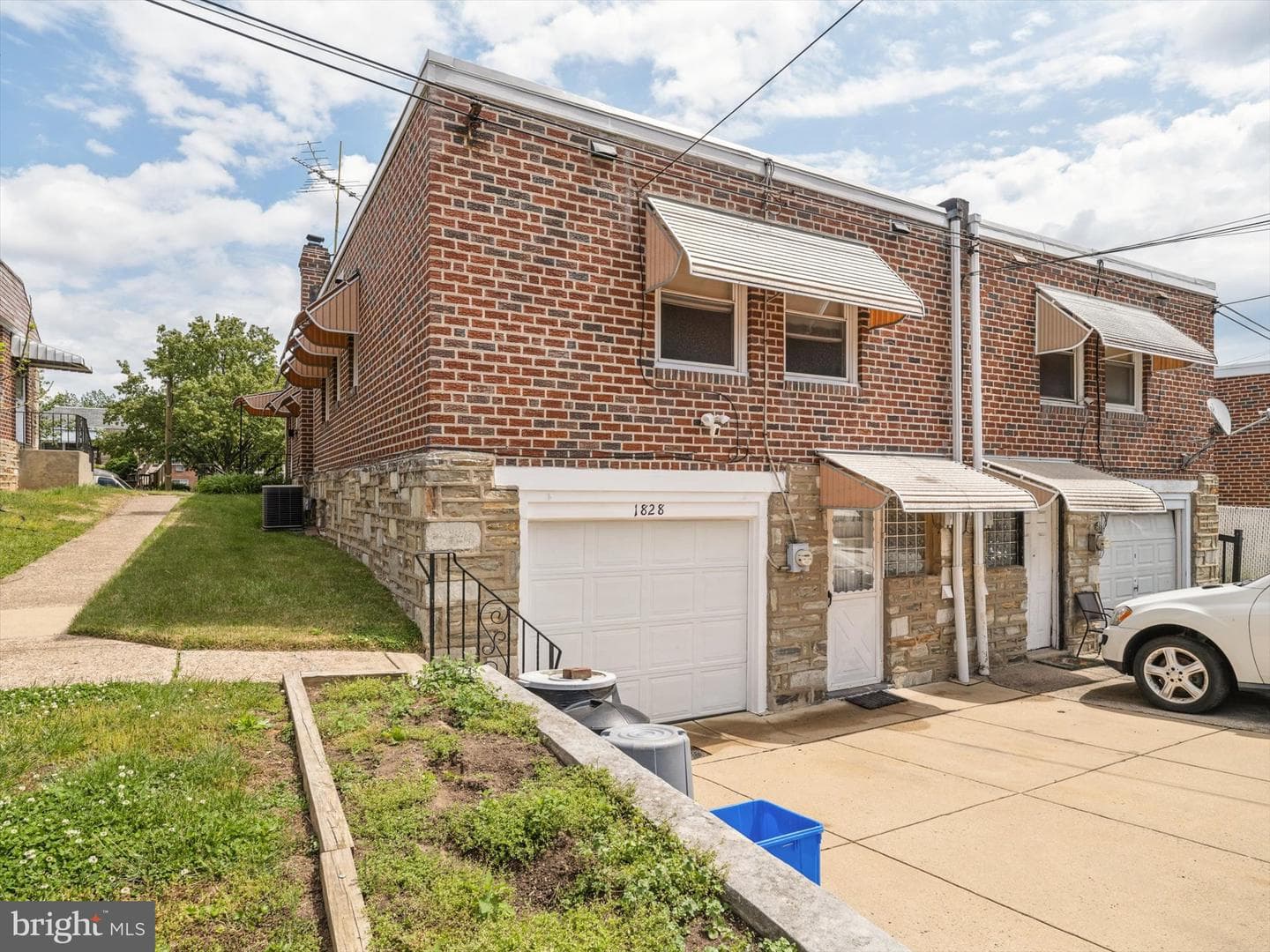 1828 Carwithan Street photo 18