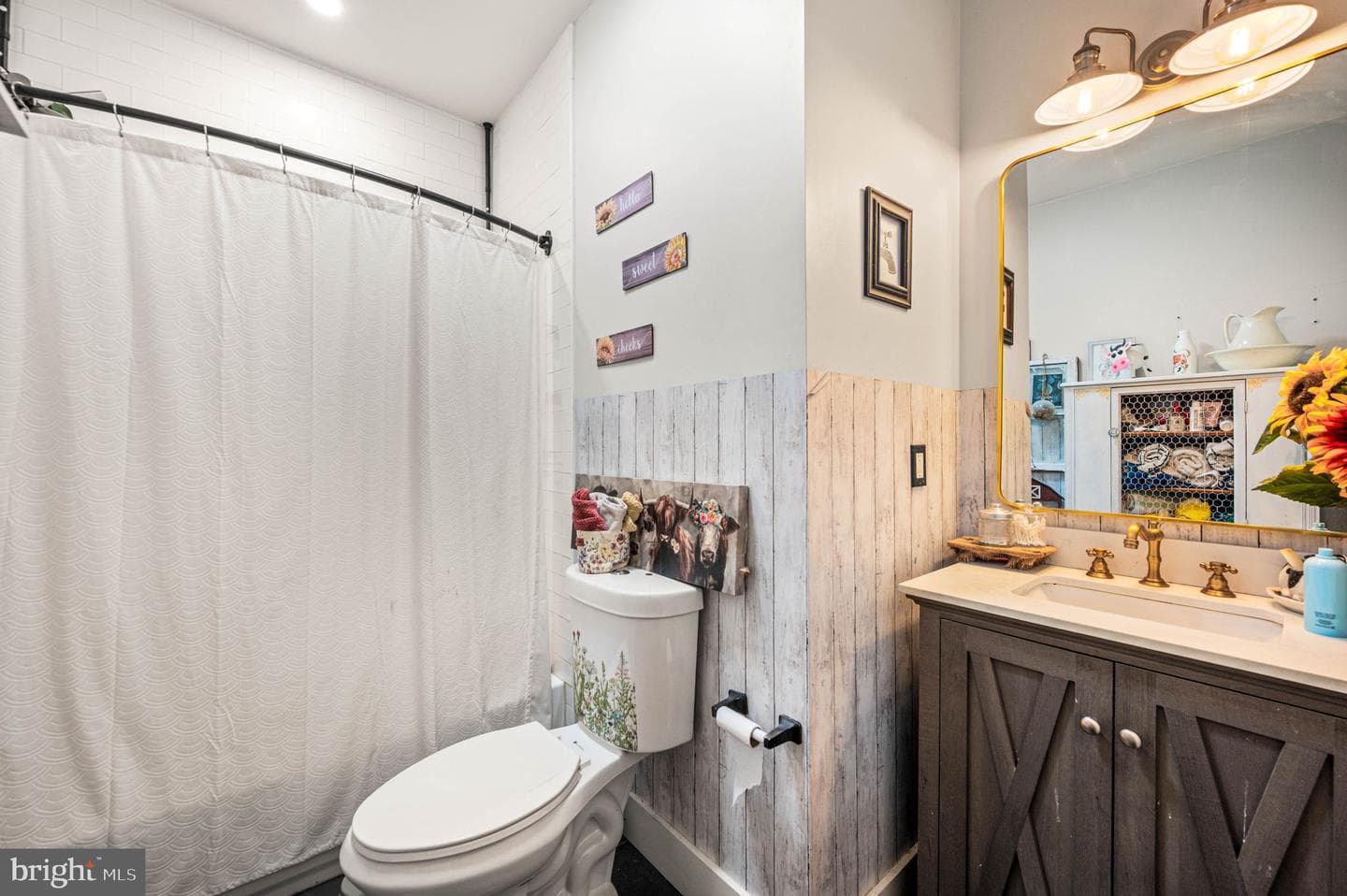 4733 Belgrade Street photo 23