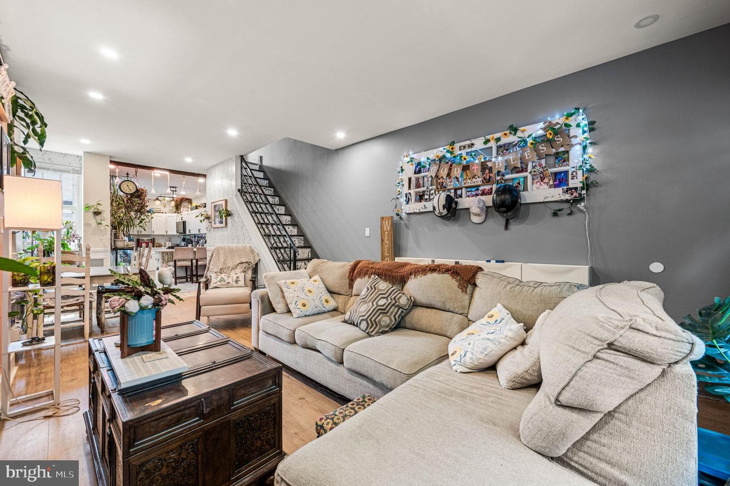 4733 Belgrade Street photo 8