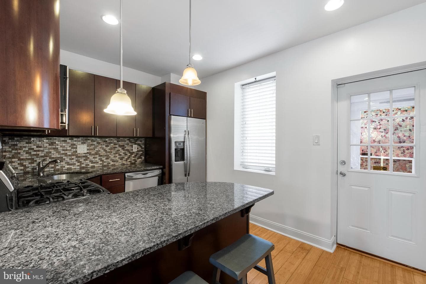 2539 Webb Street photo 12