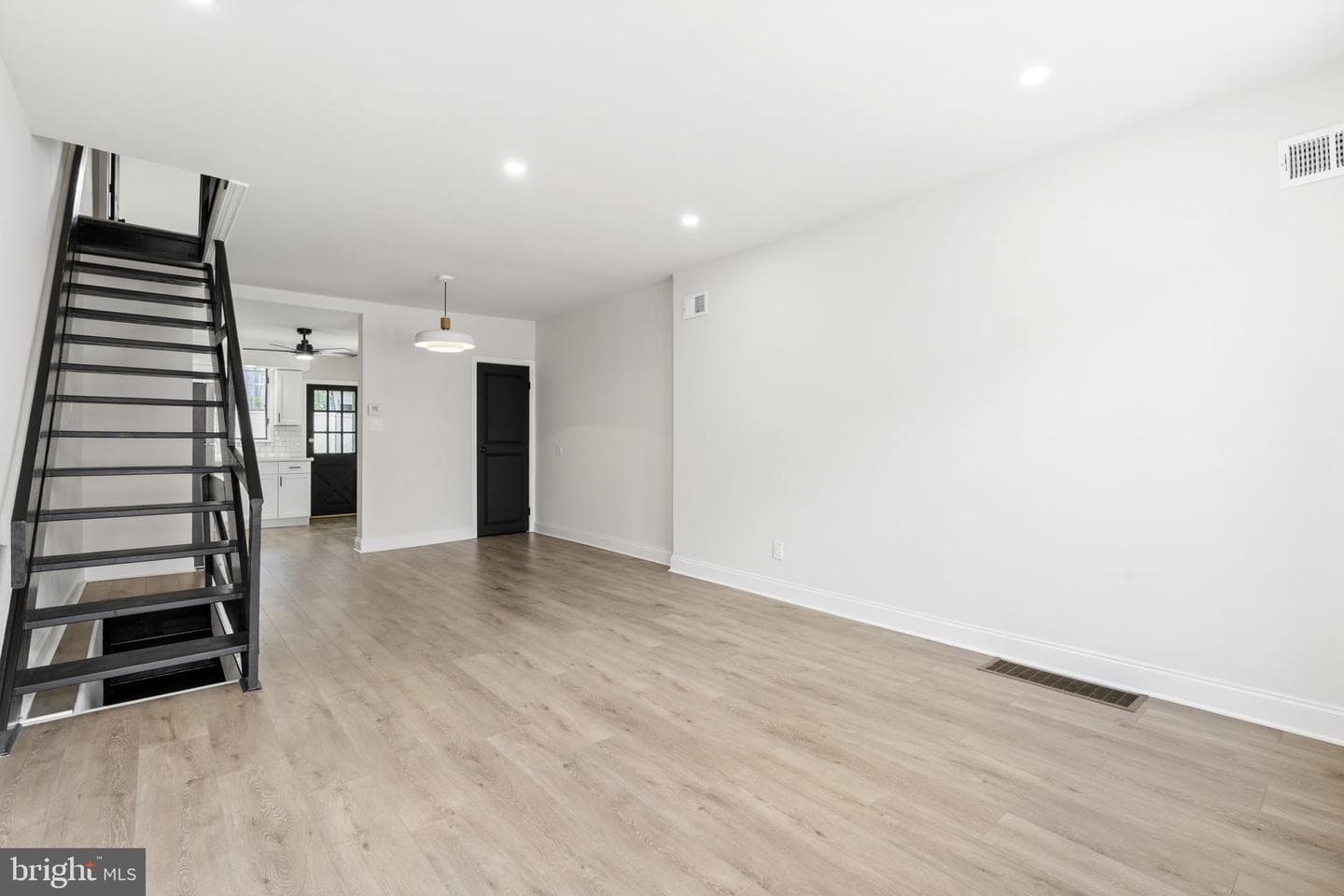 2529 S Camac Street photo 20