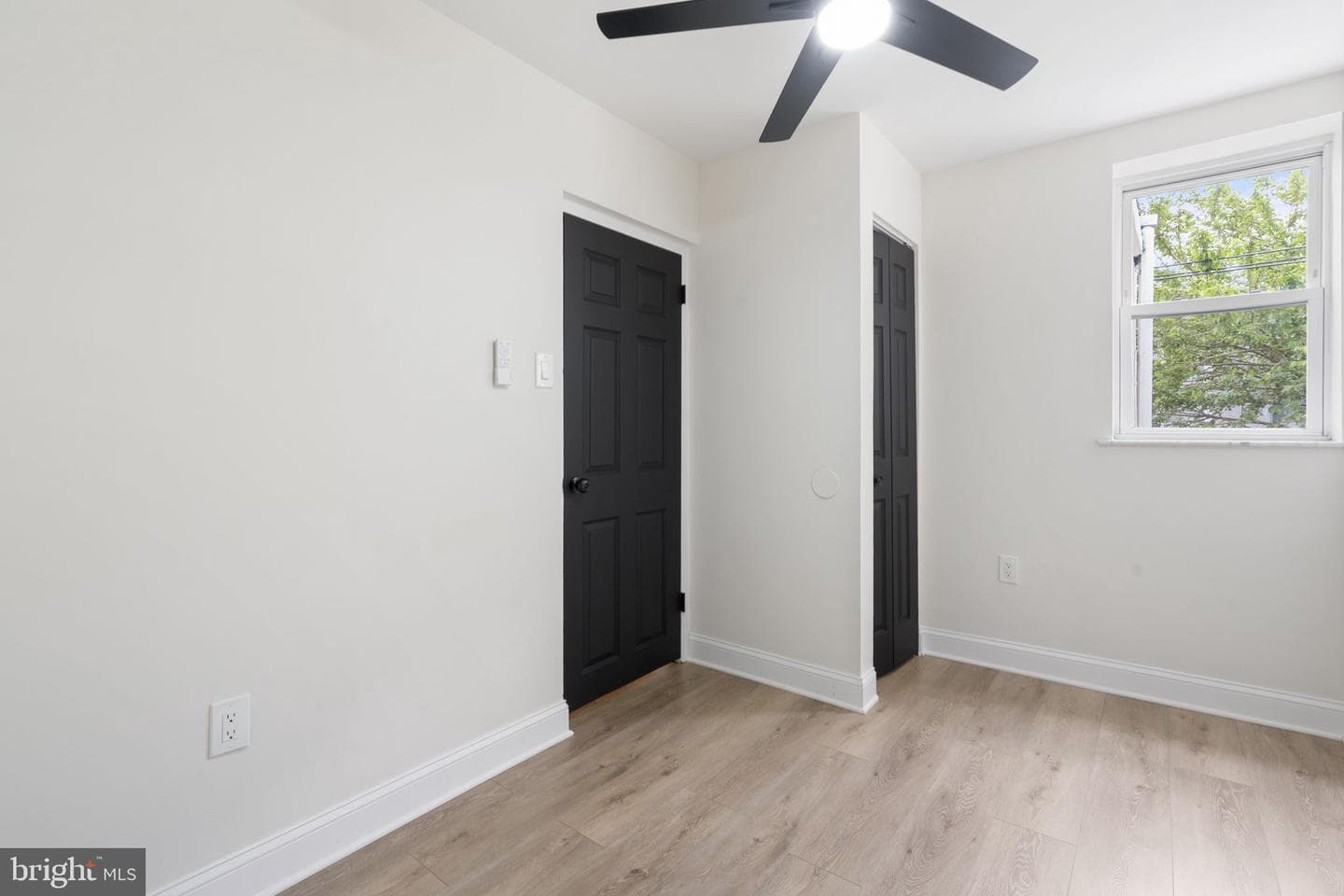 2529 S Camac Street photo 29