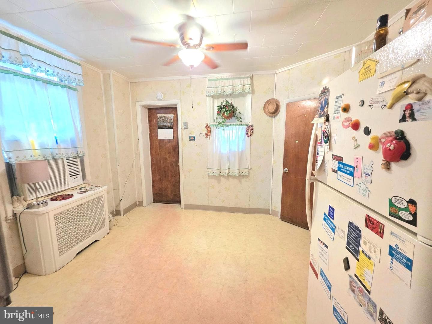 1729 N Aberdeen Street photo 5