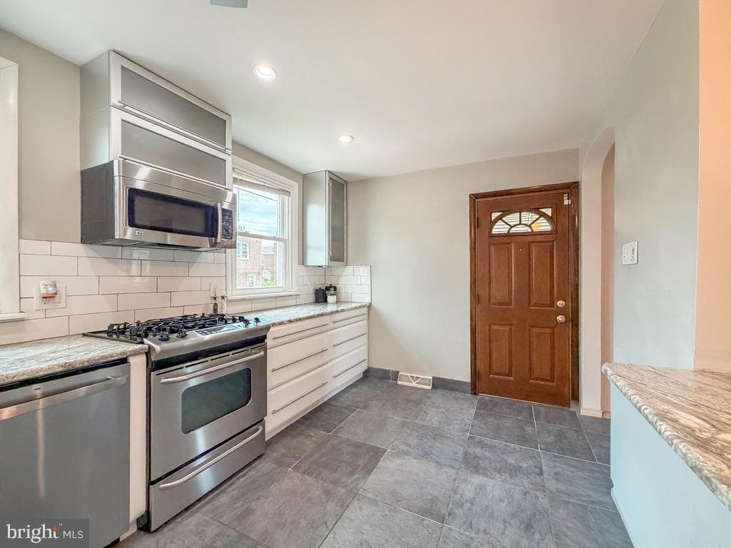 2723 Solly Avenue photo 10
