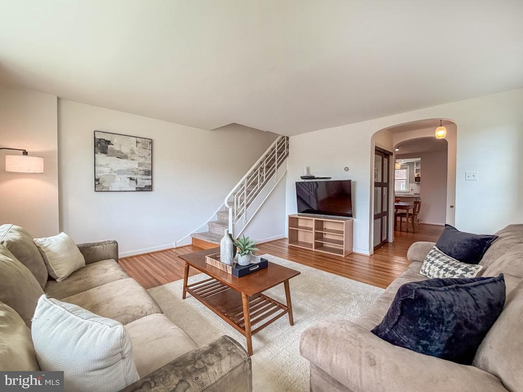 2723 Solly Avenue photo 4