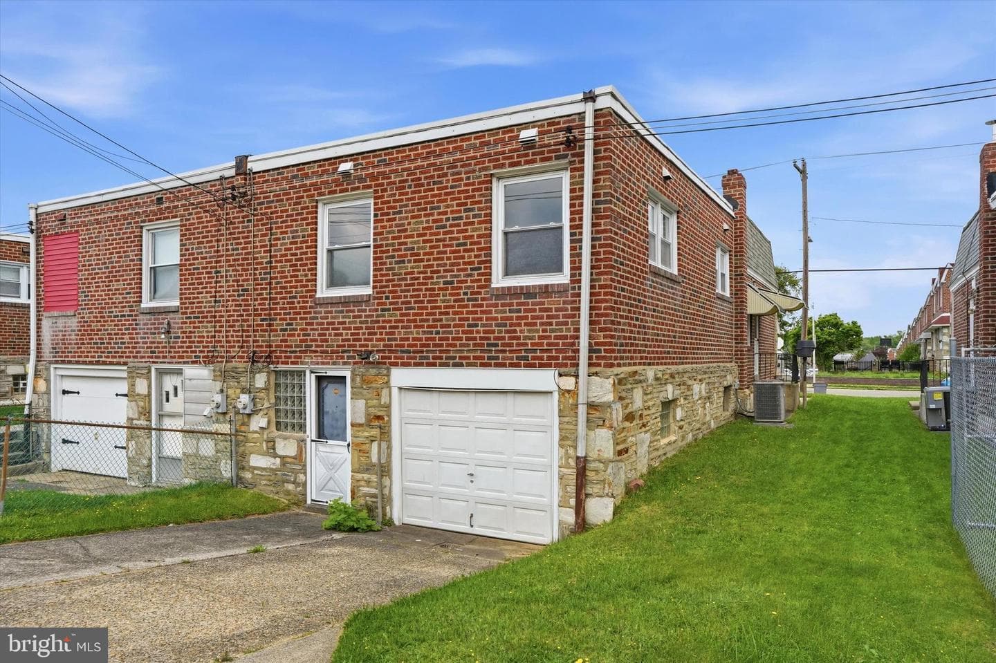 8354 Summerdale Avenue photo 25