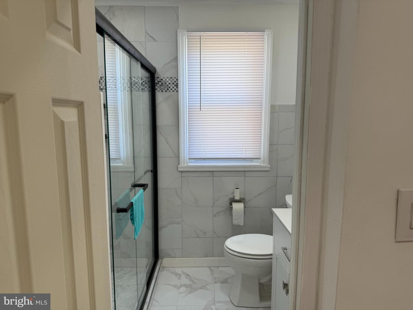 2201 Lott Street photo 14