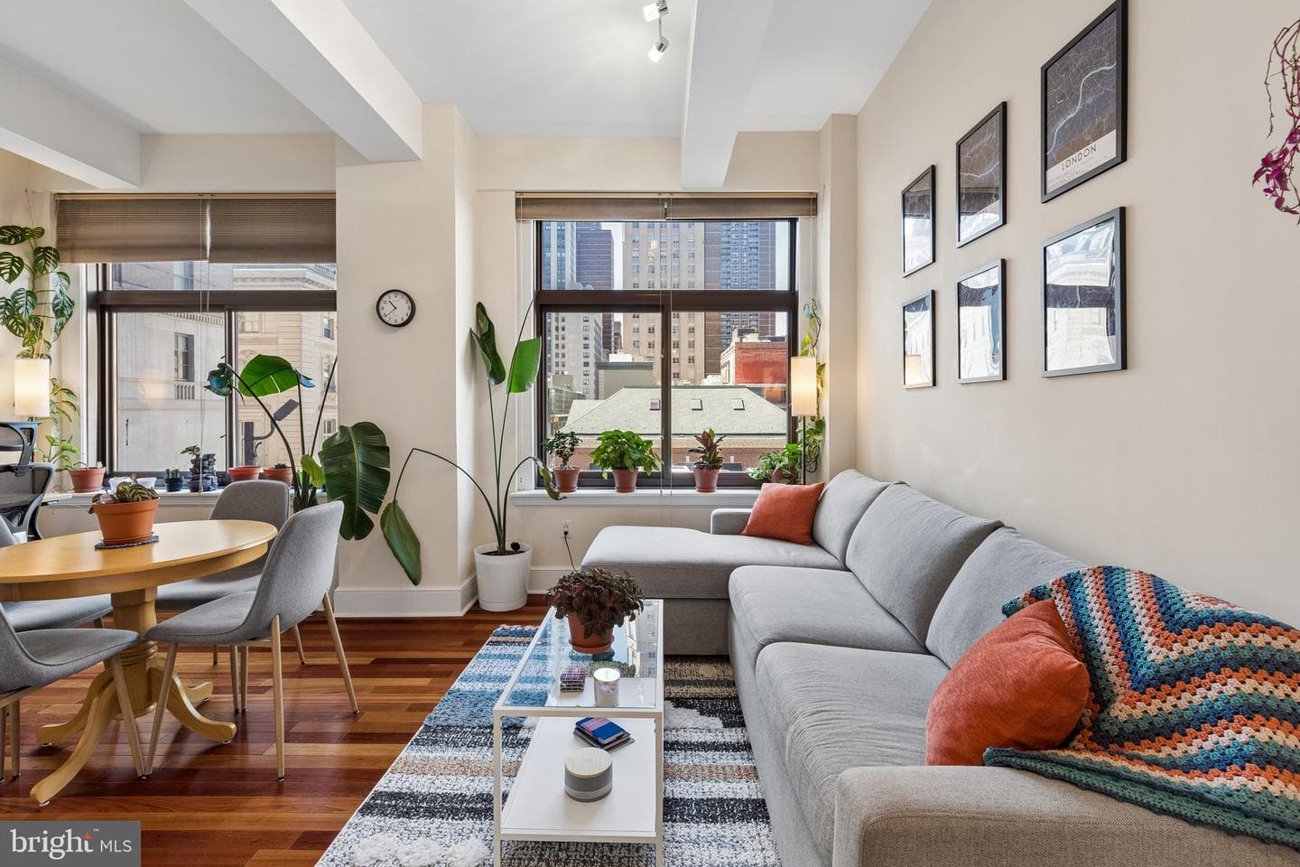 1500 Chestnut Street #4b photo 3