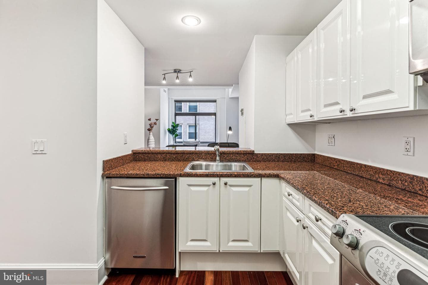 1500 Chestnut Street #5e photo 10