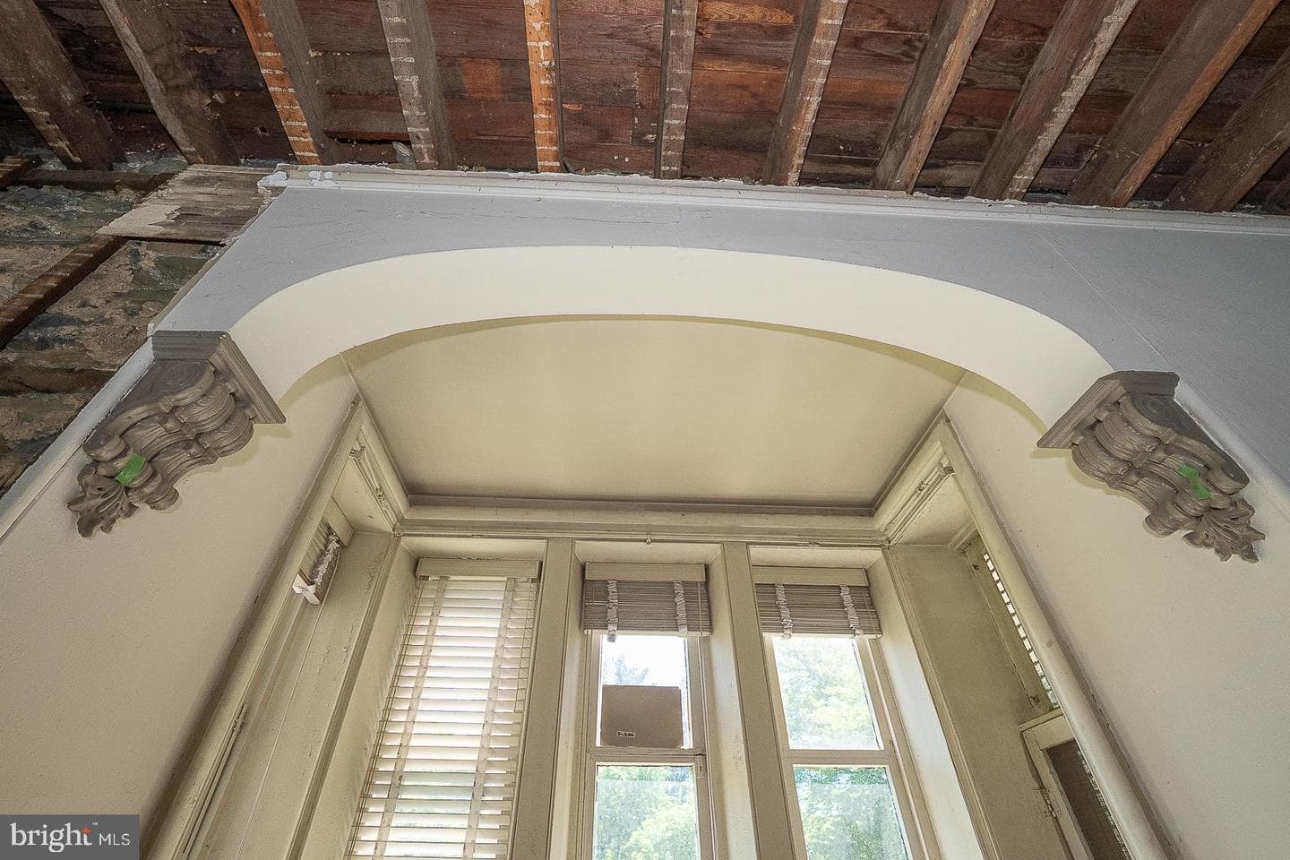3-5 E Chestnut Hill Avenue photo 17