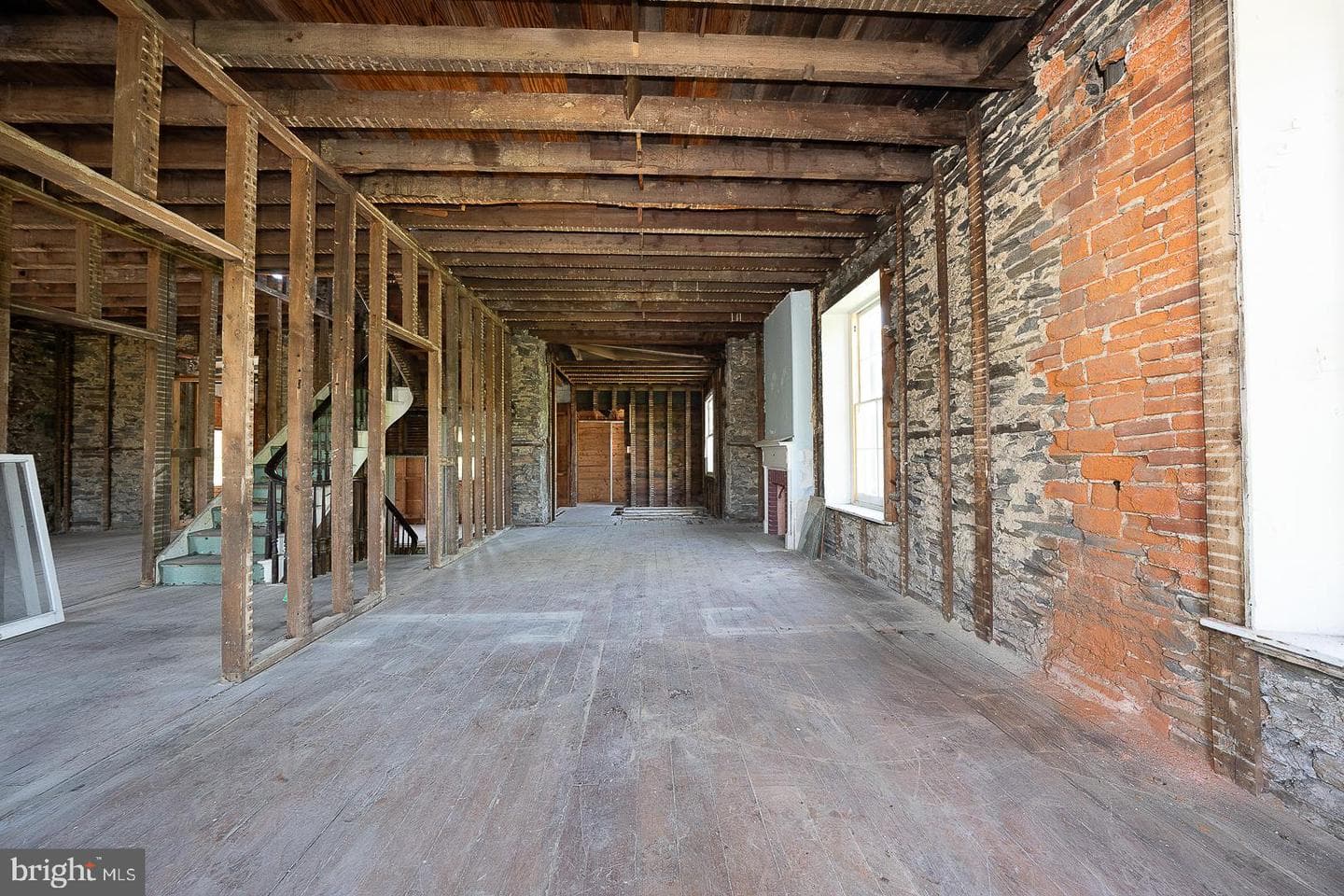 3-5 E Chestnut Hill Avenue photo 9