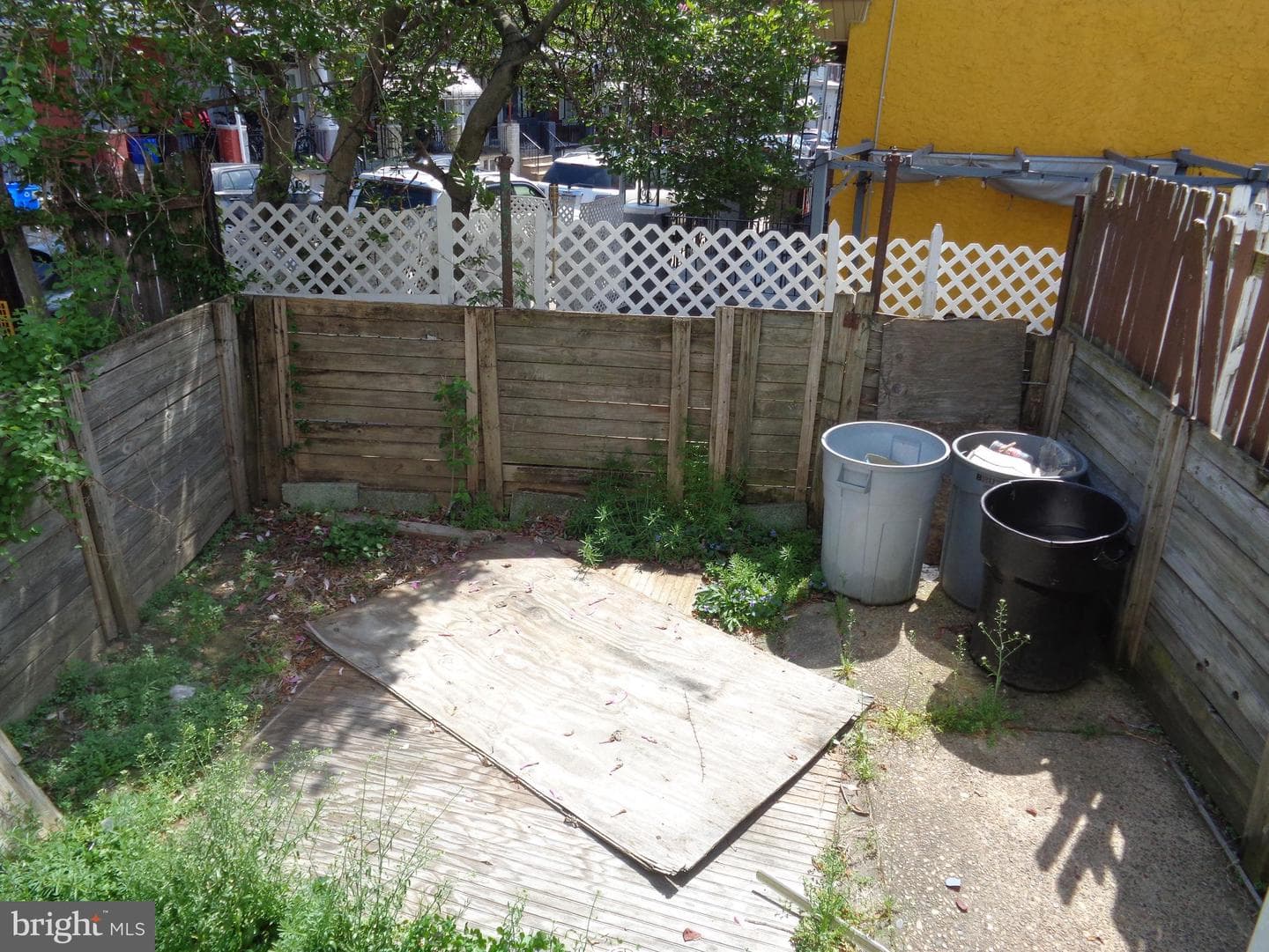 4253 Tackawanna Street photo 12