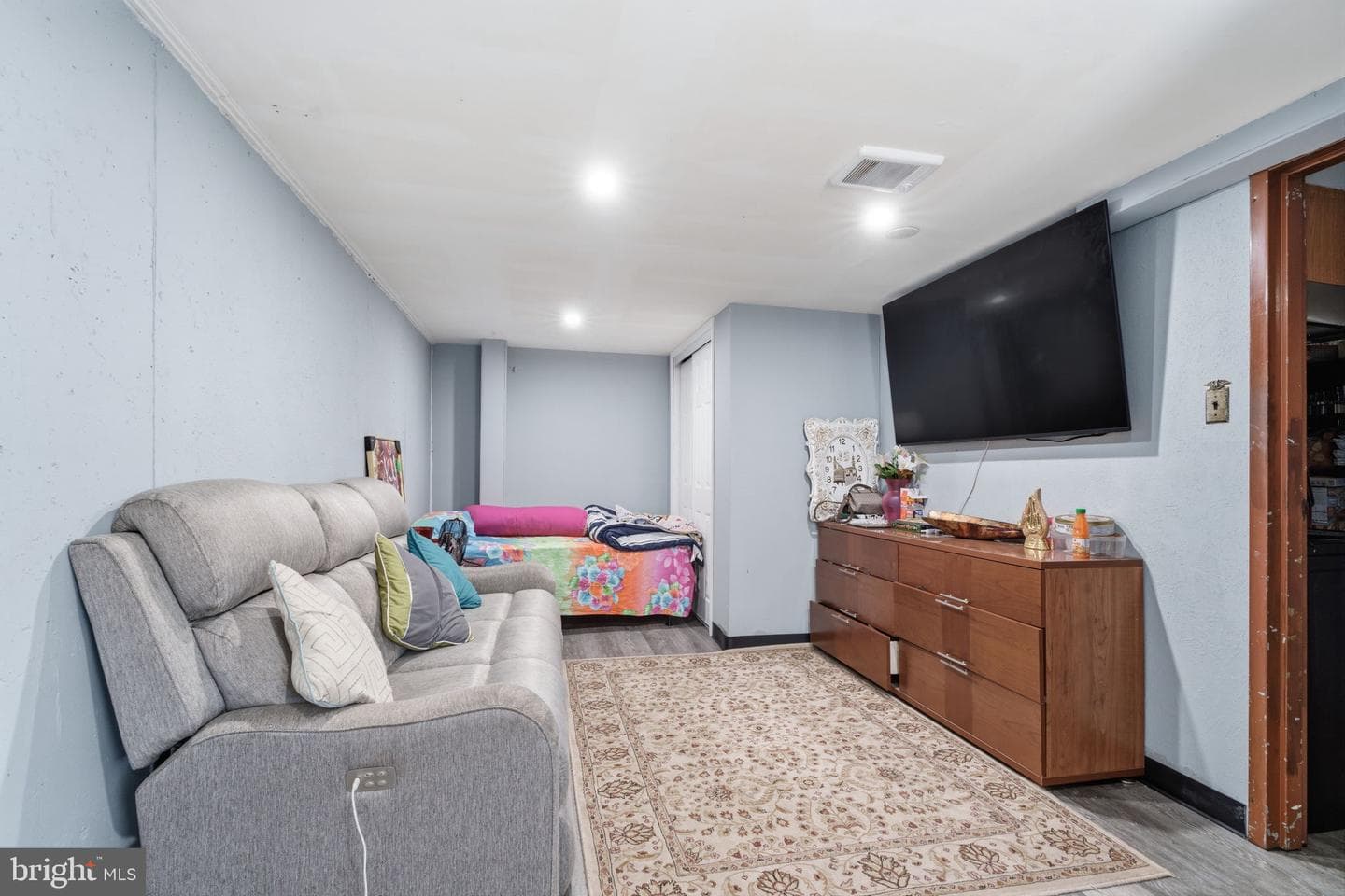 3549 Chalfont Drive photo 9