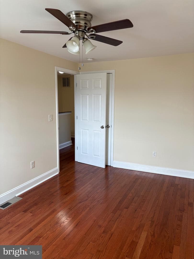 7151 Akron Street photo 13