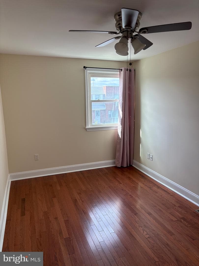7151 Akron Street photo 14