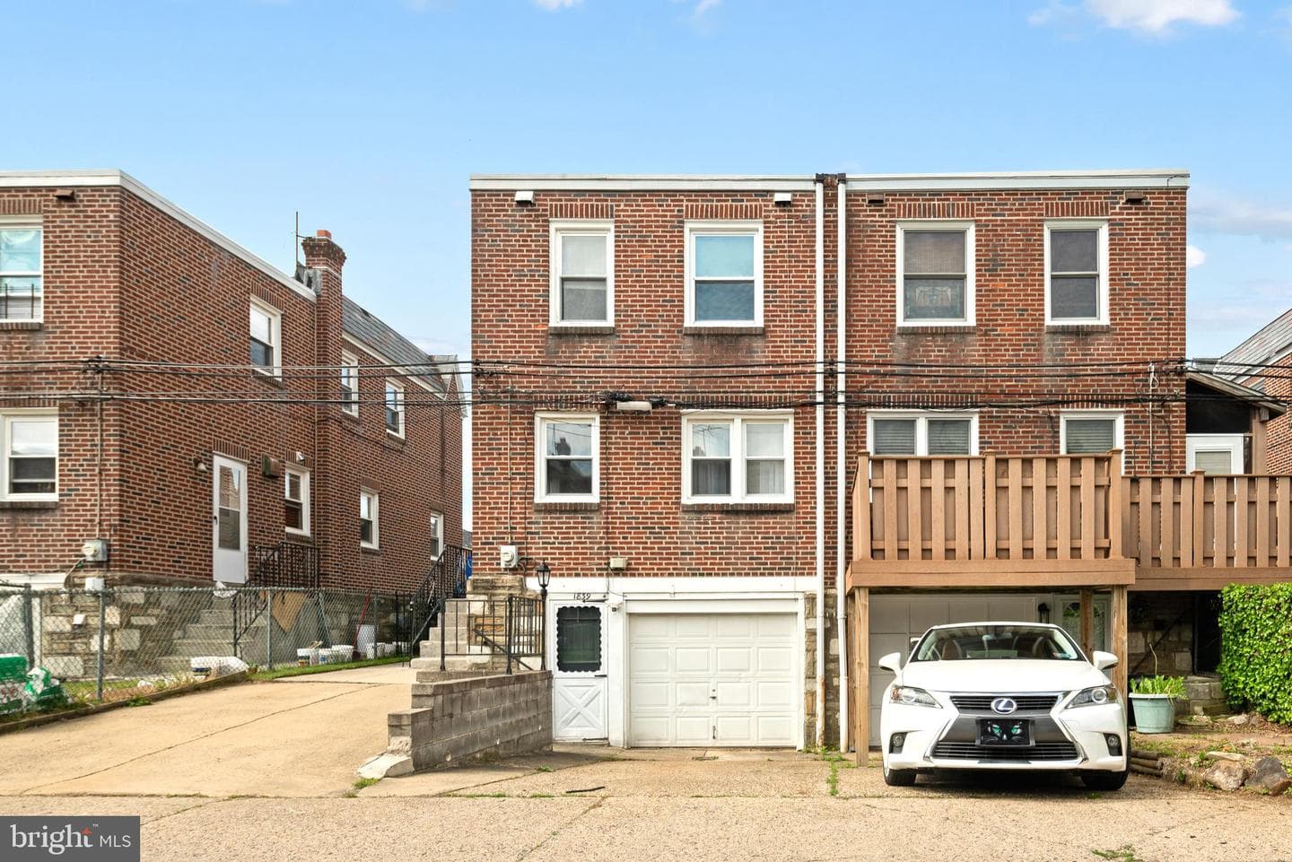 1839 Benson Street photo 24
