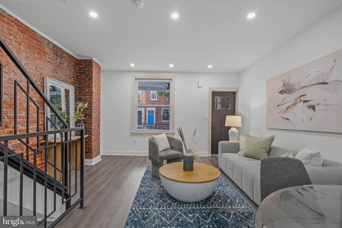 1922 S 21st Street photo 2