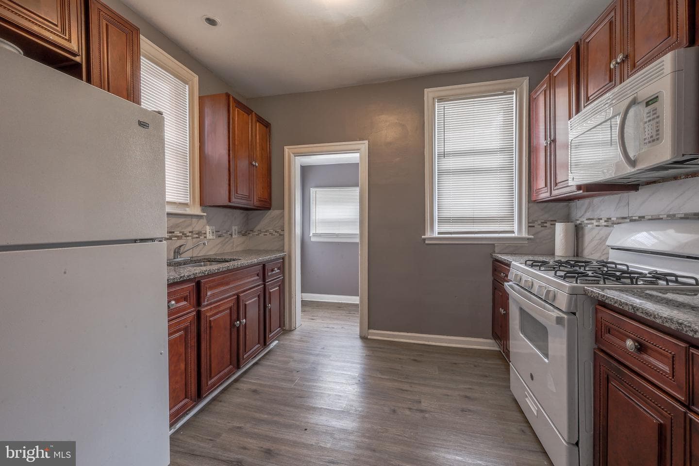 885 Granite Street photo 7