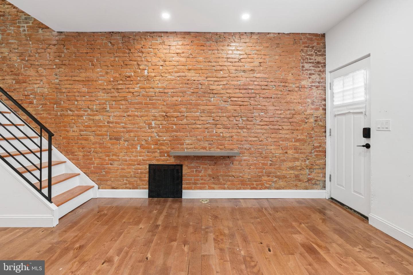 531 Hoffman Street, Philadelphia