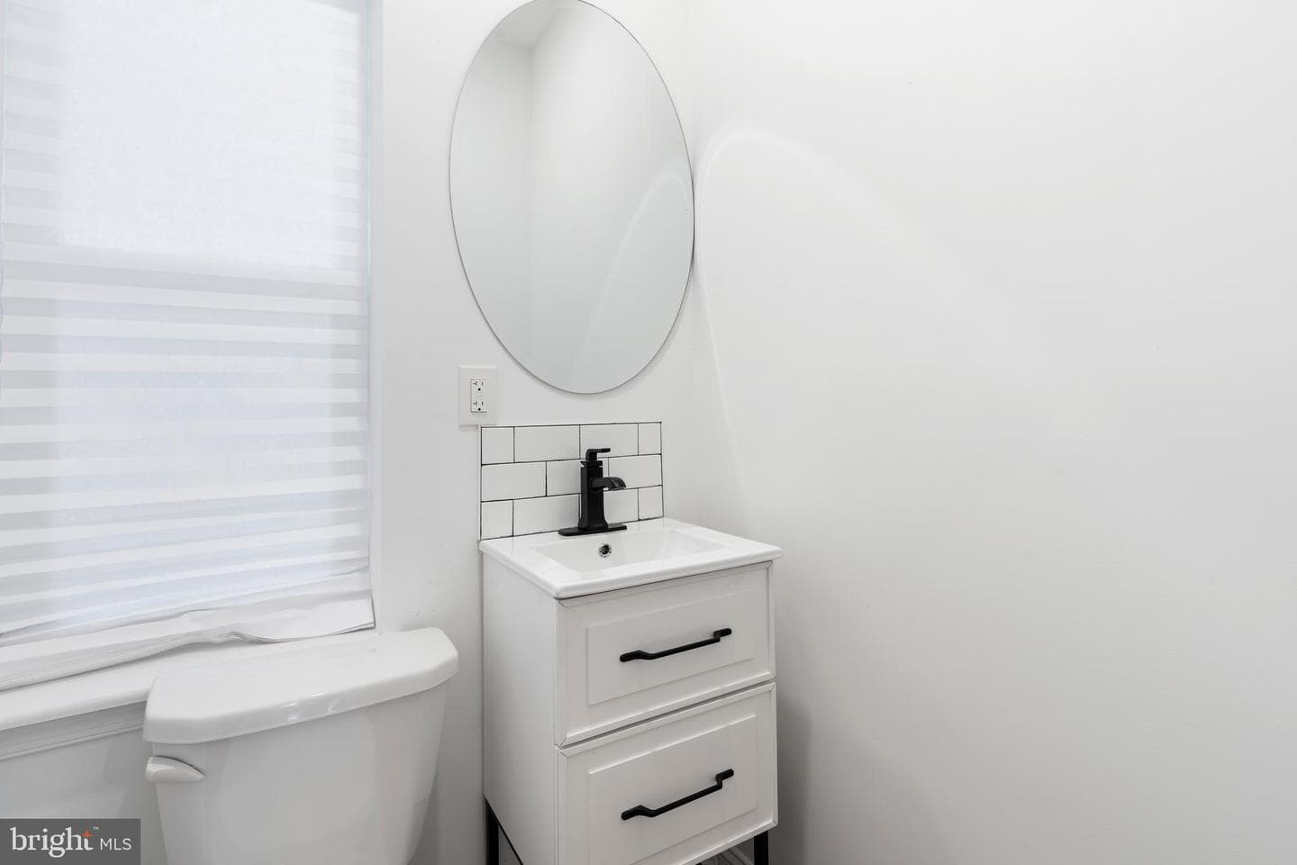 531 Hoffman Street photo 14