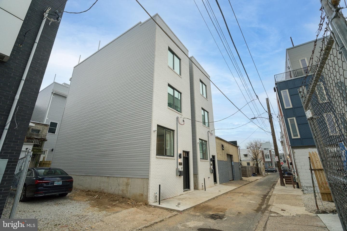 2620 E Harold Street photo 61