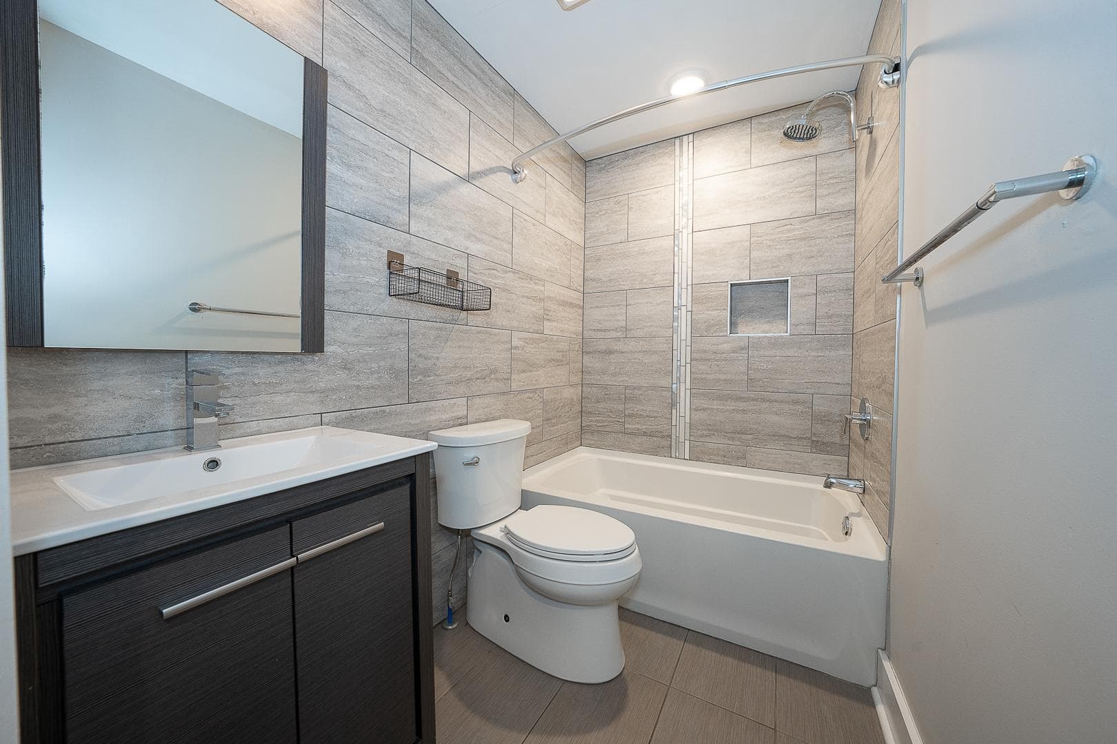 2512 Frankford Ave # 1A photo 10