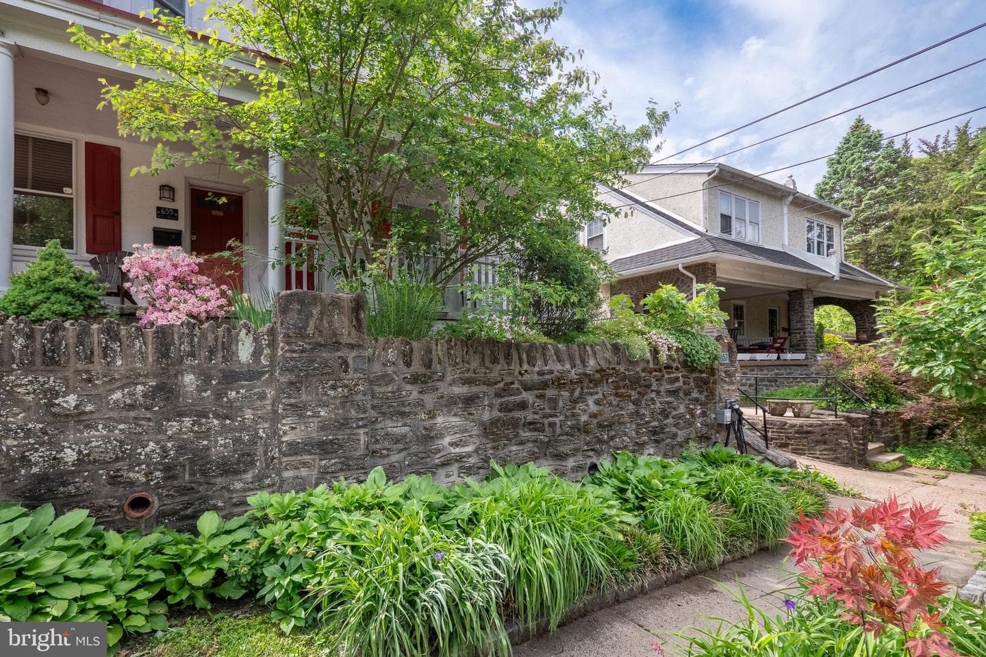 657 W Kingsley Street photo 4