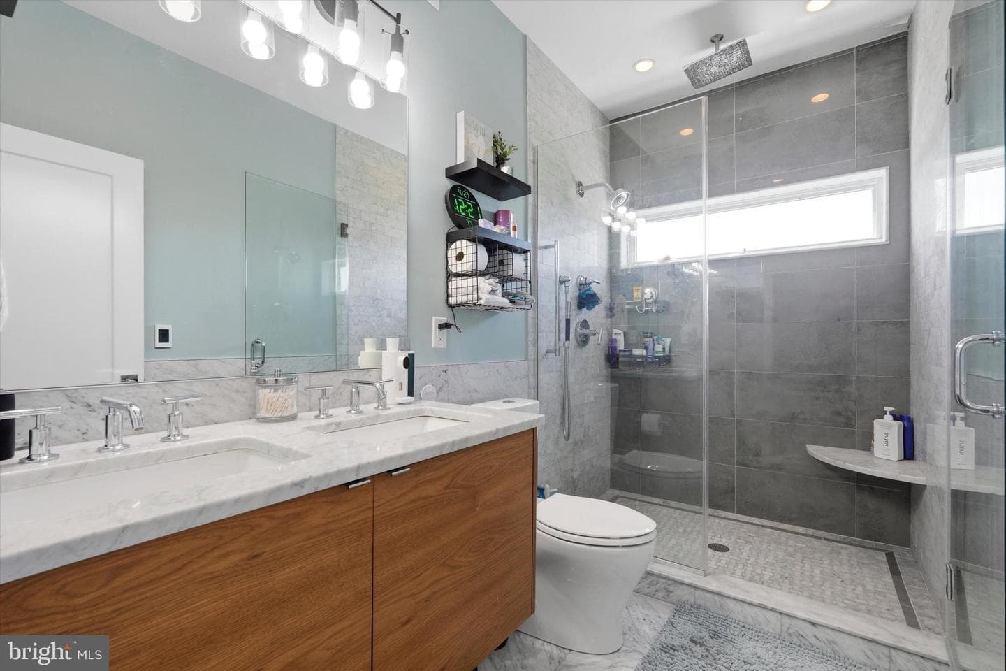 1101 N Galloway Street photo 22