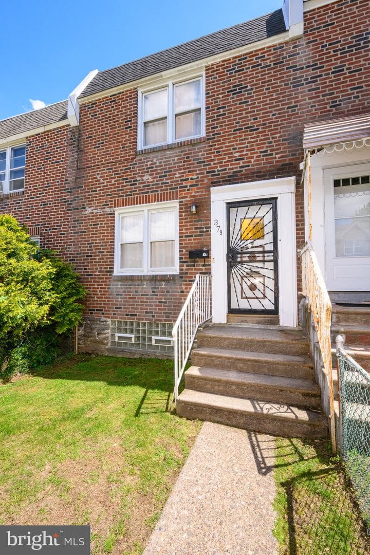 379 Fairway Terrace