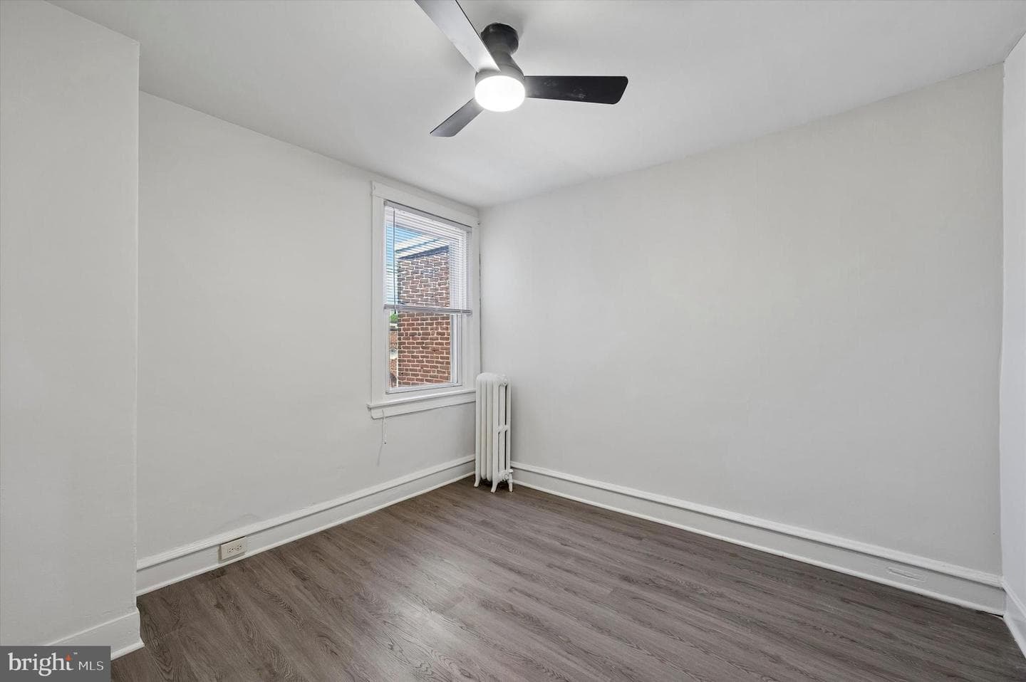 3213 W Hilton photo 15